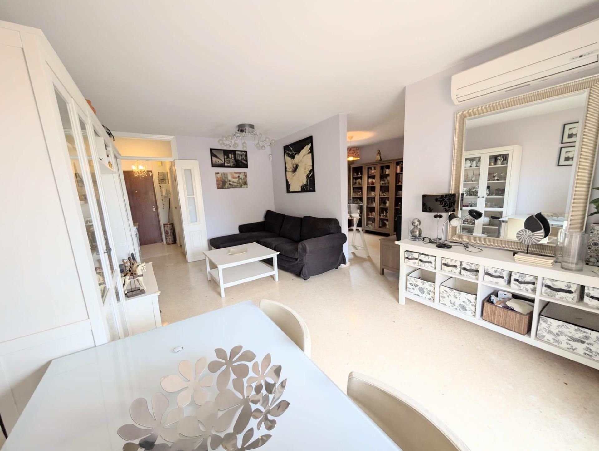 Flat for sale in Barrio San Diego, Pino Montano - Consolación