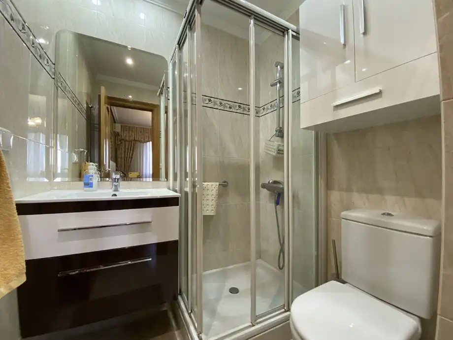 Baño de Piso en venta en Vitoria - Gasteiz con Calefacción, Parquet y Trastero