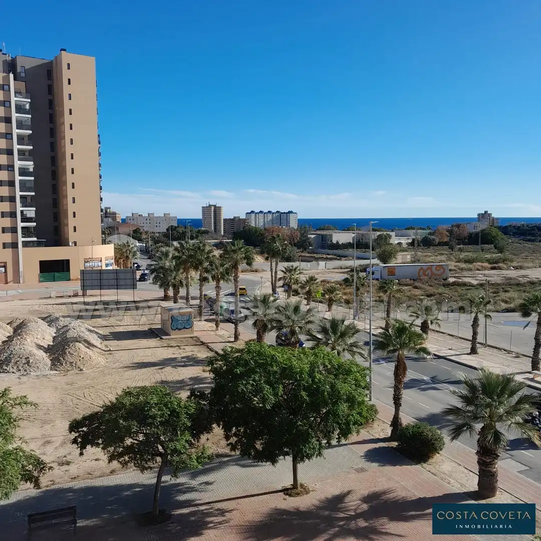 Exterior view of Apartments for sale in El Campello  with Air Conditioner, Swimming Pool and Furnished