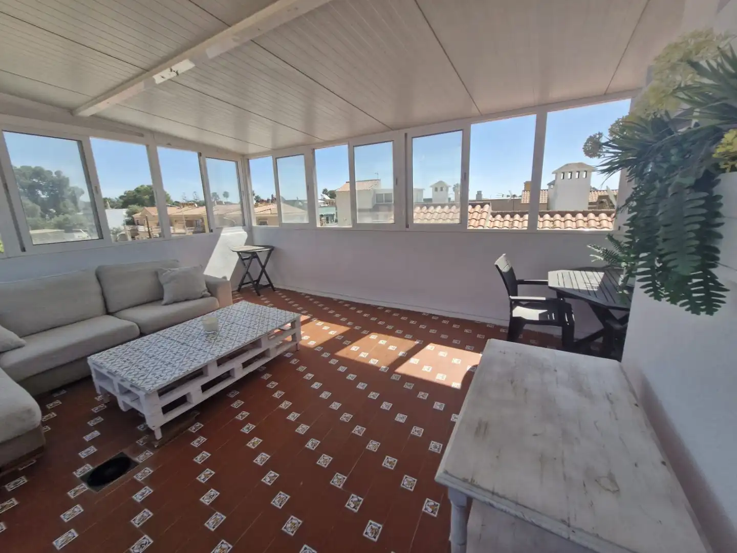 Terrassa de Casa adosada en venda en La Línea de la Concepción amb Terrassa