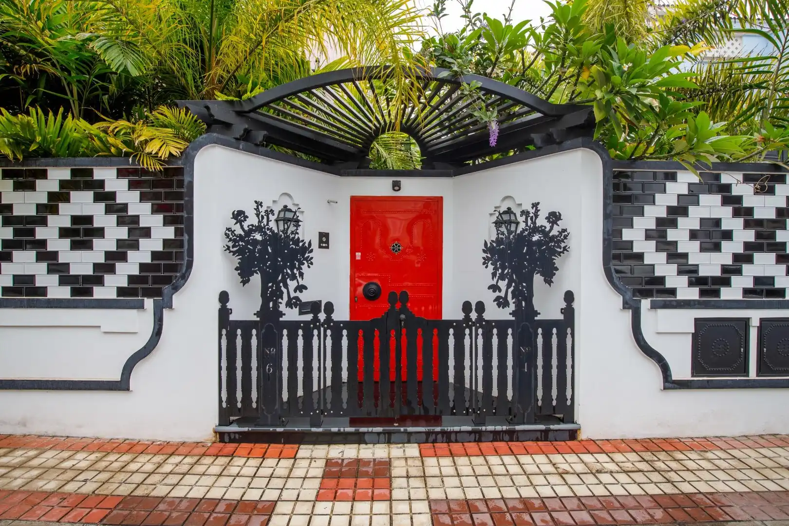 Vista exterior de Casa o xalet en venda en Las Palmas de Gran Canaria amb Jardí privat, Terrassa i Traster