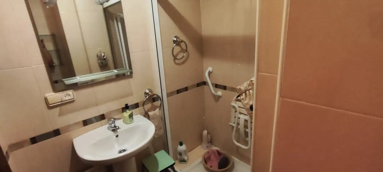 Bathroom of Flat for sale in Salamanca  with Heating, Furnished and Balcony