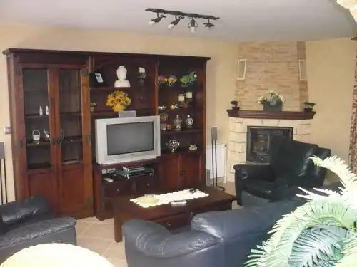 Chalet con piscina en venta en Carrer de la Criolita 250, imagen 5