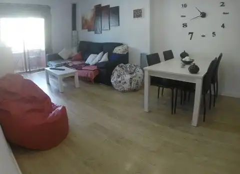 Sala de estar de Dúplex en venta en Canet de Mar con Parquet y Balcón