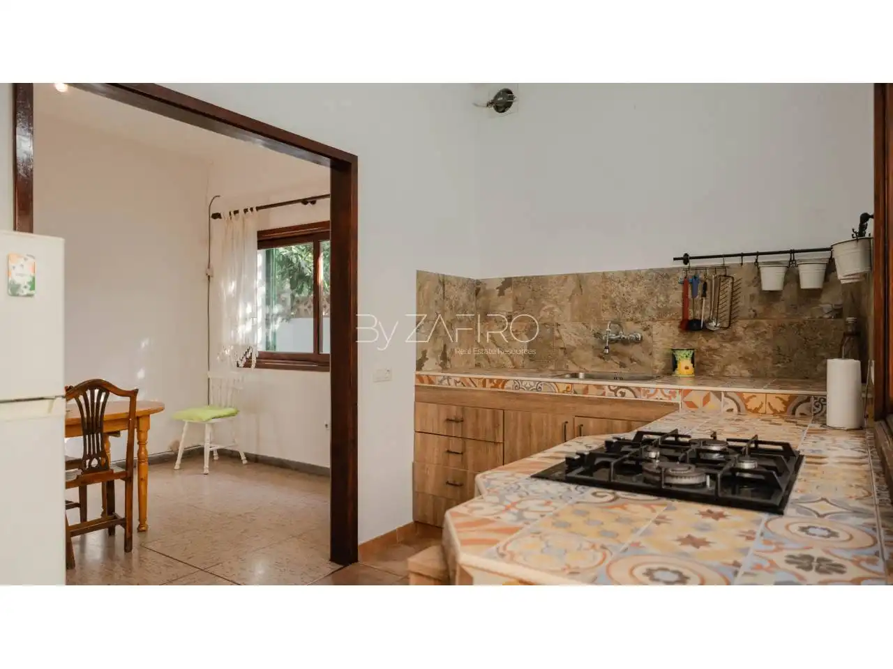 Cuina de Casa o xalet en venda en San Cristóbal de la Laguna amb Jardí privat i Terrassa