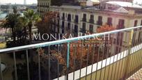 Exterior view of Flat for sale in  Barcelona Capital  with Air Conditioner, Swimming Pool and Balcony