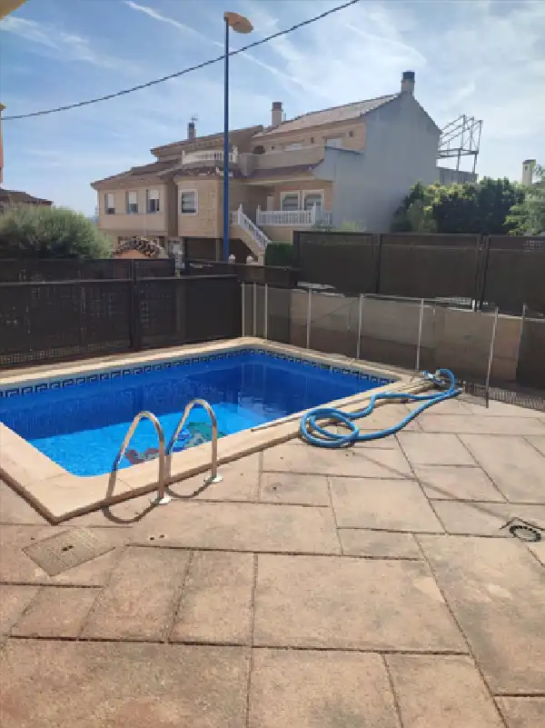 Chalet con piscina en venta en Orihuela ciudad