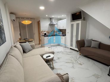 Estudio en venta en Avenida Avenida 25 d'Abril