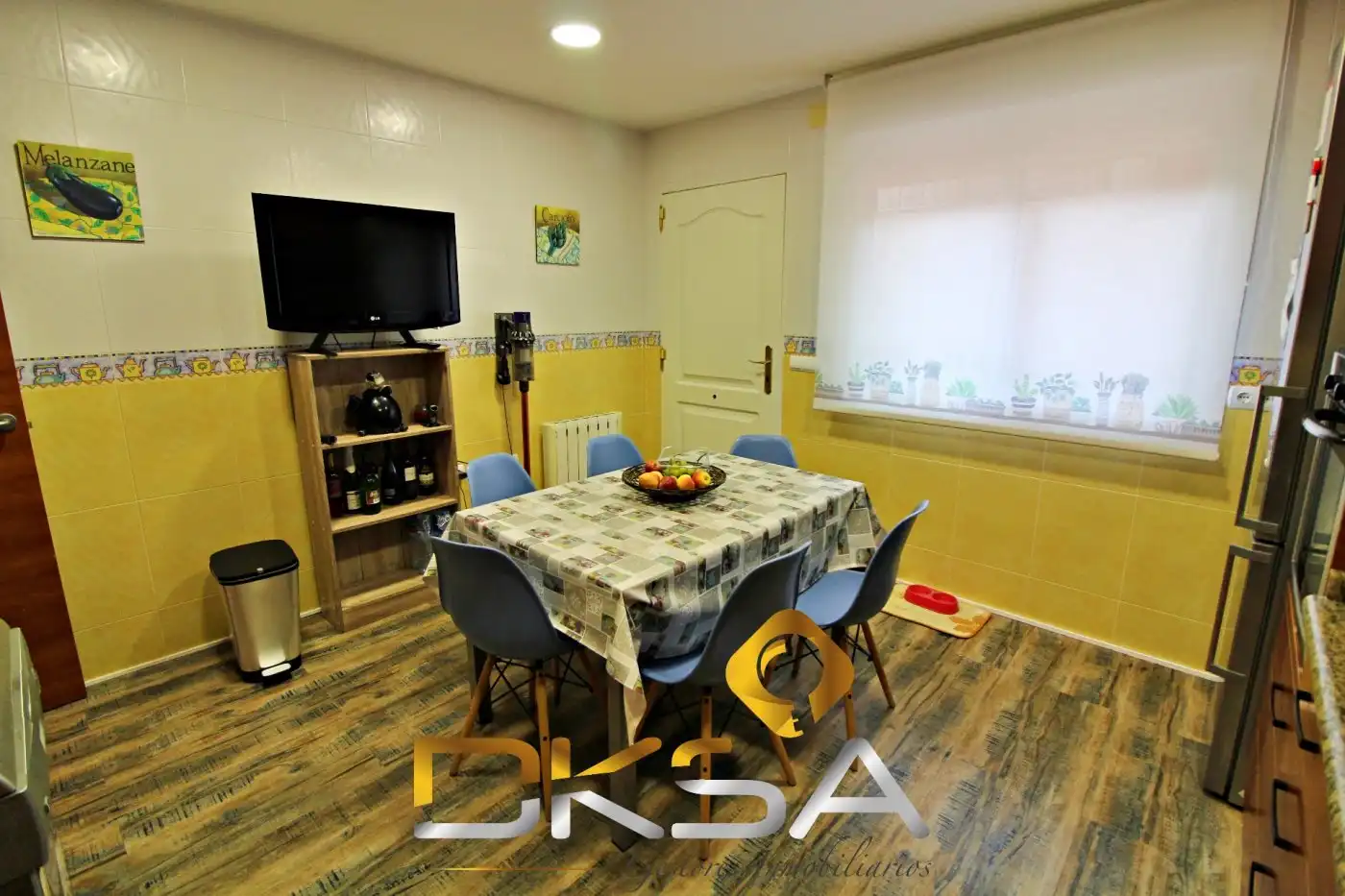 Cuina de Casa o xalet en venda en Benicasim / Benicàssim amb Aire condicionat, Calefacció i Jardí privat