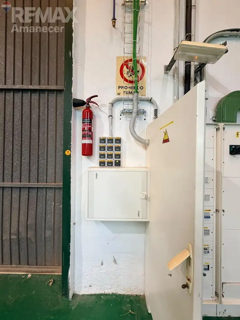 Fabrikhallen zur Miete in Castelló de Rugat, Valencia
