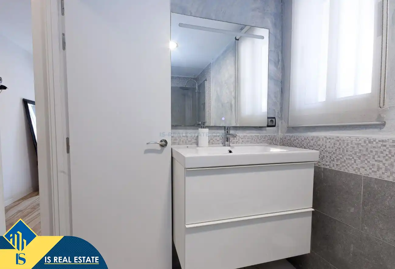 Apartamento con piscina en venta en Playa del Cura, imagen 11