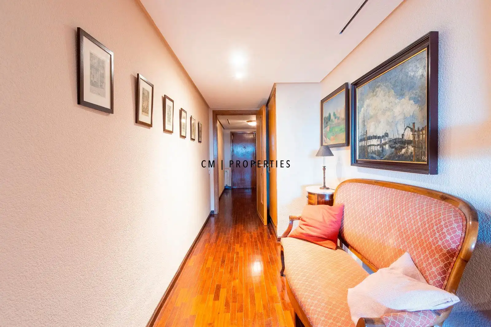 Piso en venta en Valencia con Aire acondicionado, Calefacción y Parquet