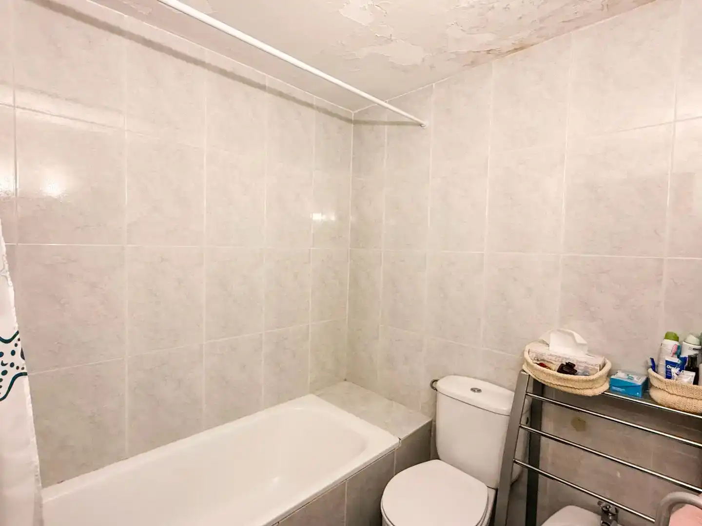 Baño de Piso en venta en Majadahonda con Jardín privado, Parquet y Trastero