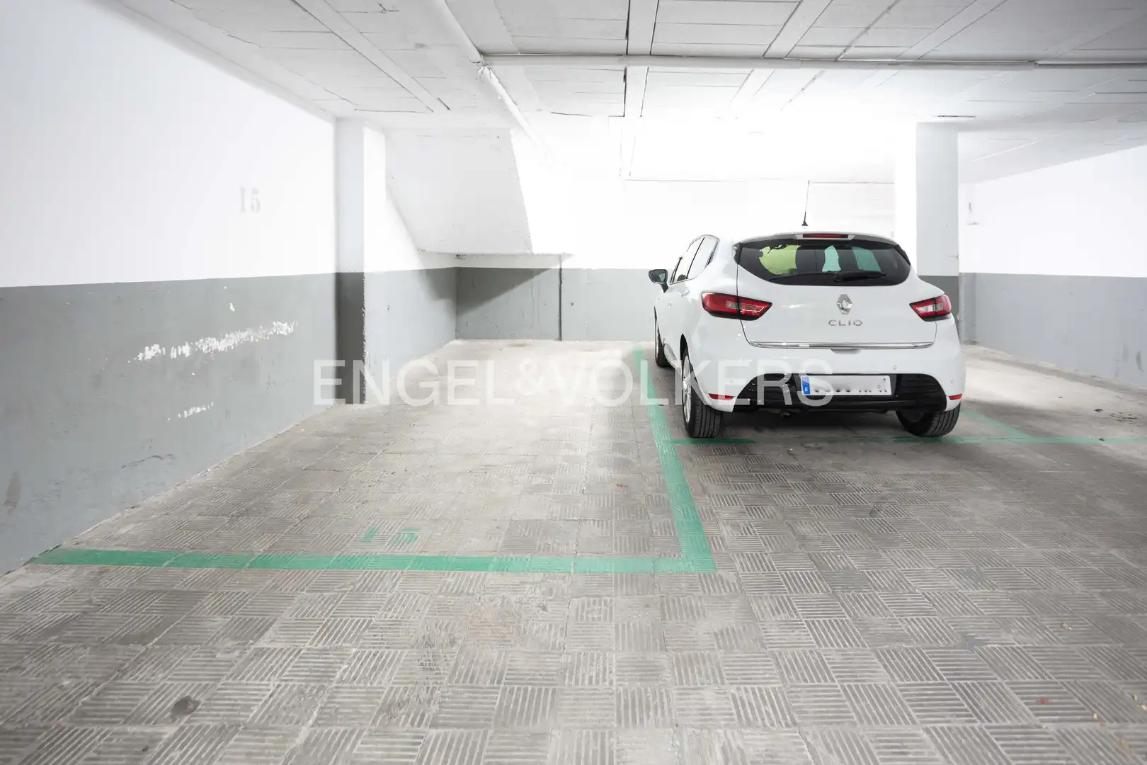 Flat with terrace to rent in Casco Antiguo, imagen 66