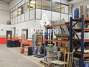 Nave industrial en venta en Montserrat - Parque Empresarial