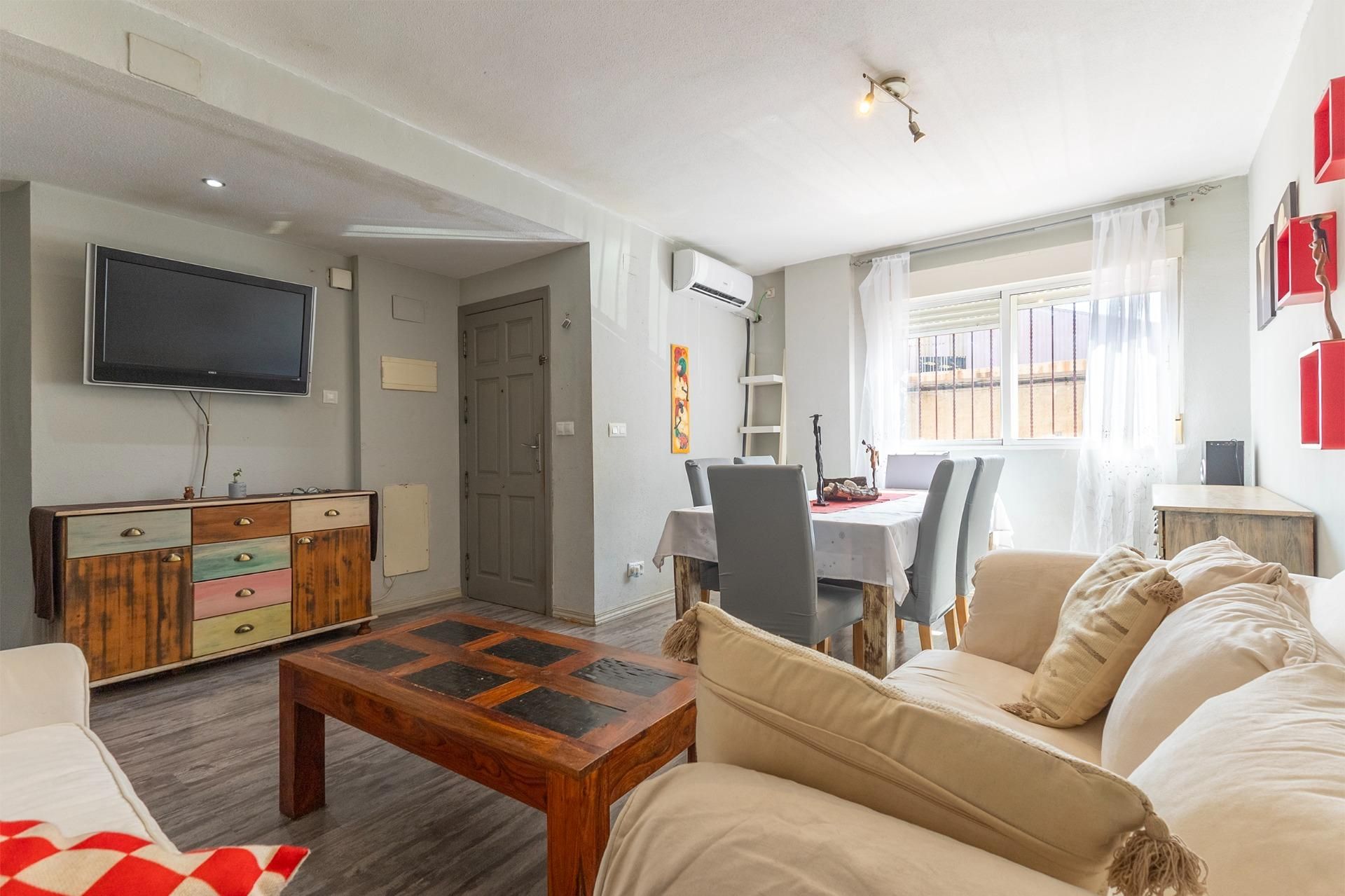 Sala de estar de Planta baja en venta en San Vicente del Raspeig / Sant Vicent del Raspeig con Parquet
