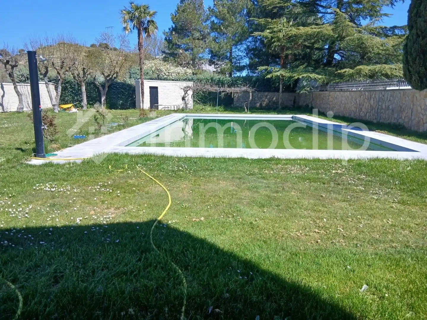 Piscina de Casa o xalet en venda en Villamayor amb Calefacció, Jardí privat i Terrassa