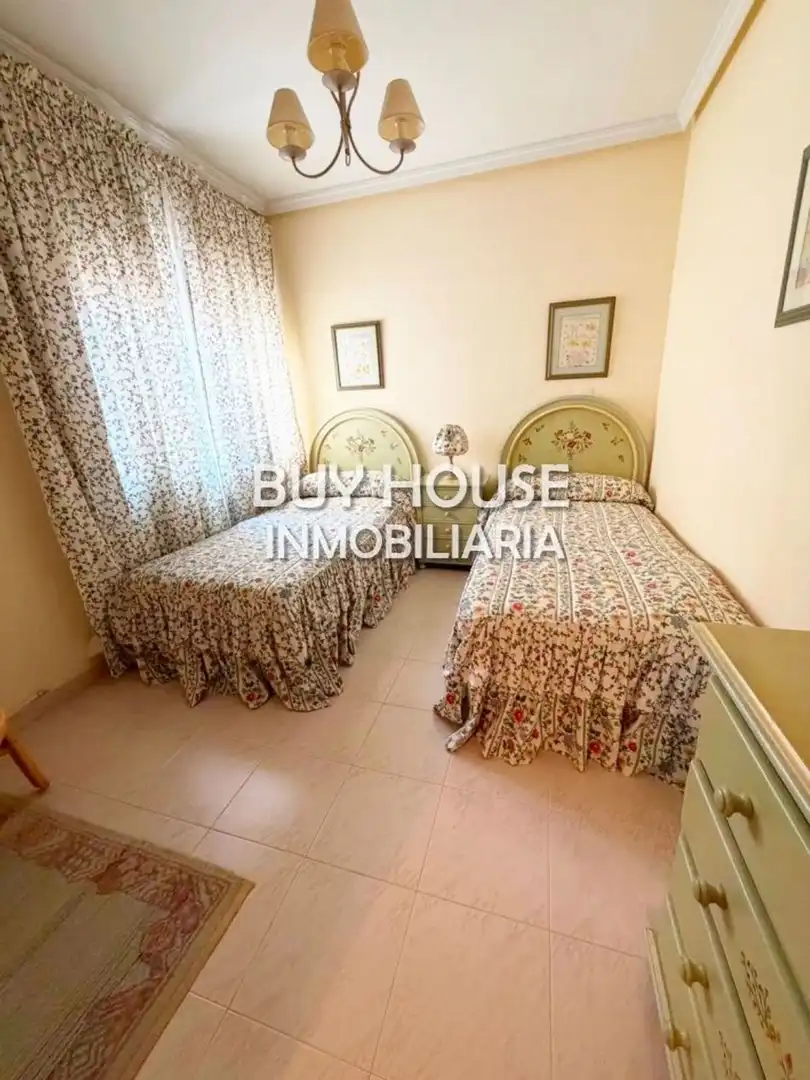 Habitación de Dúplex en venta en Alameda de la Sagra con Aire acondicionado y Terraza