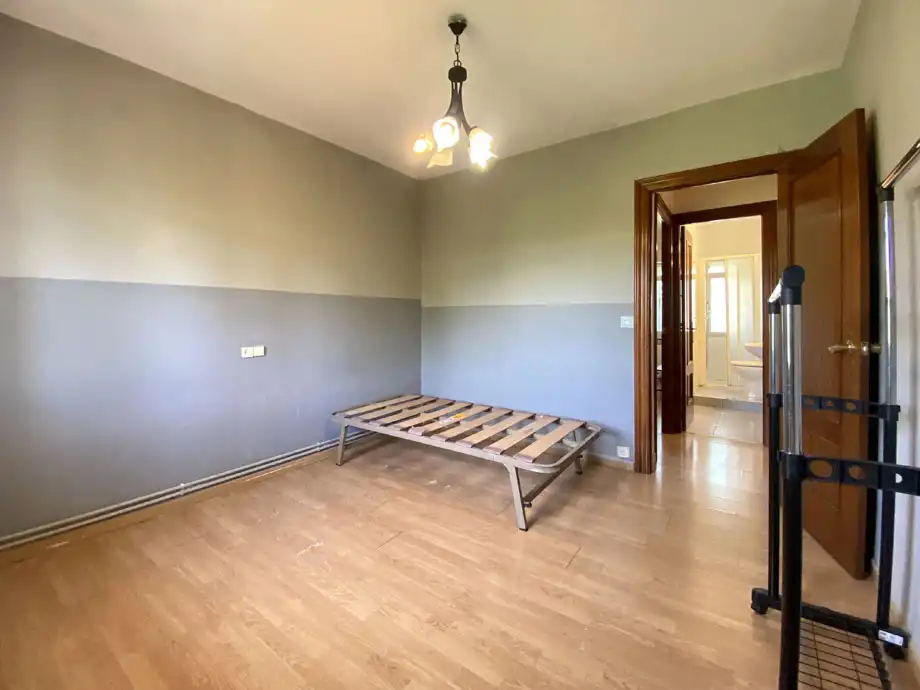 Habitación de Piso en venta en Vitoria - Gasteiz con Calefacción, Parquet y Terraza