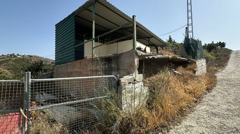 Cuadra en terreno de 102m2