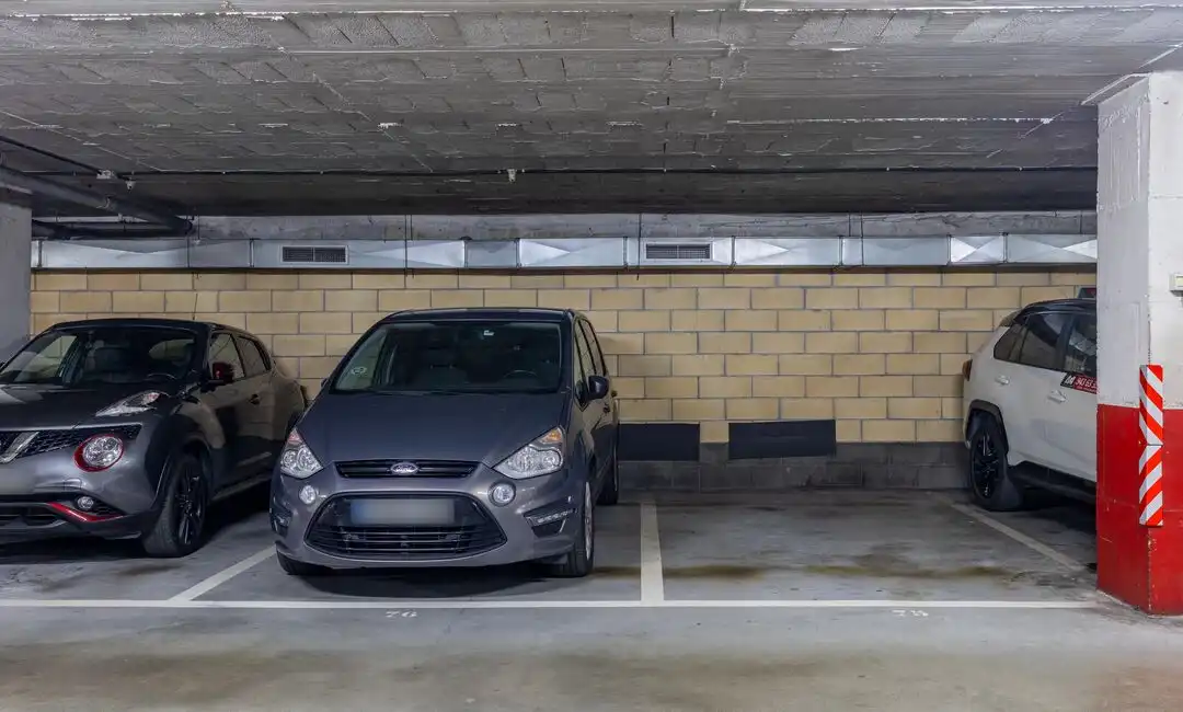 Parkplatz von Wohnung zum Verkauf in Irun  mit Heizung