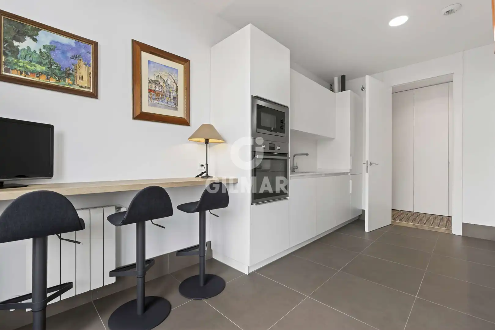 Vista exterior de Piso en venta en Sevilla con Calefacción, Trastero y Piscina
