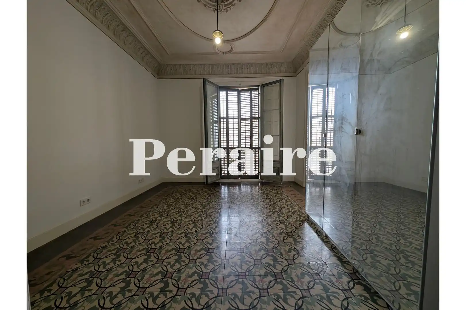 Schlafzimmer von Wohnung zur Miete in Barcelona mit Heizung und Balkon