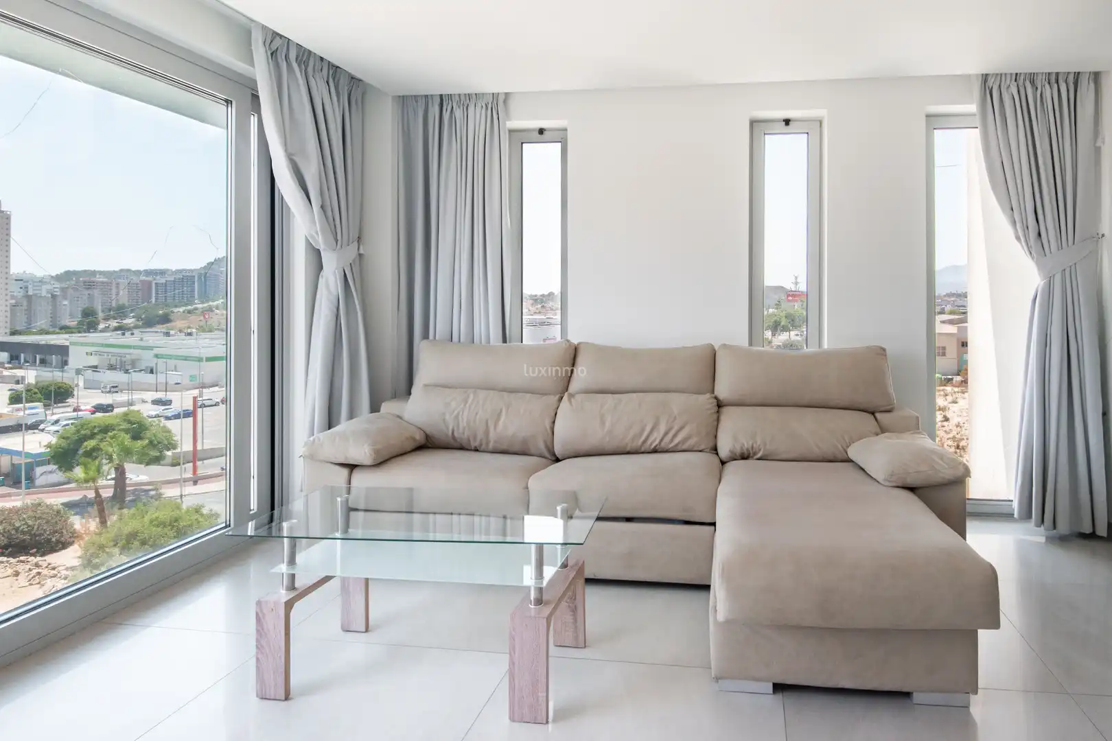 Piso con piscina en venta en Cala de Finestrat, imagen 2