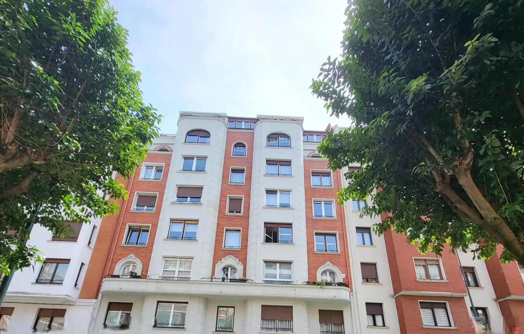 Vista exterior de Piso en venta en Bilbao  con Calefacción y Trastero