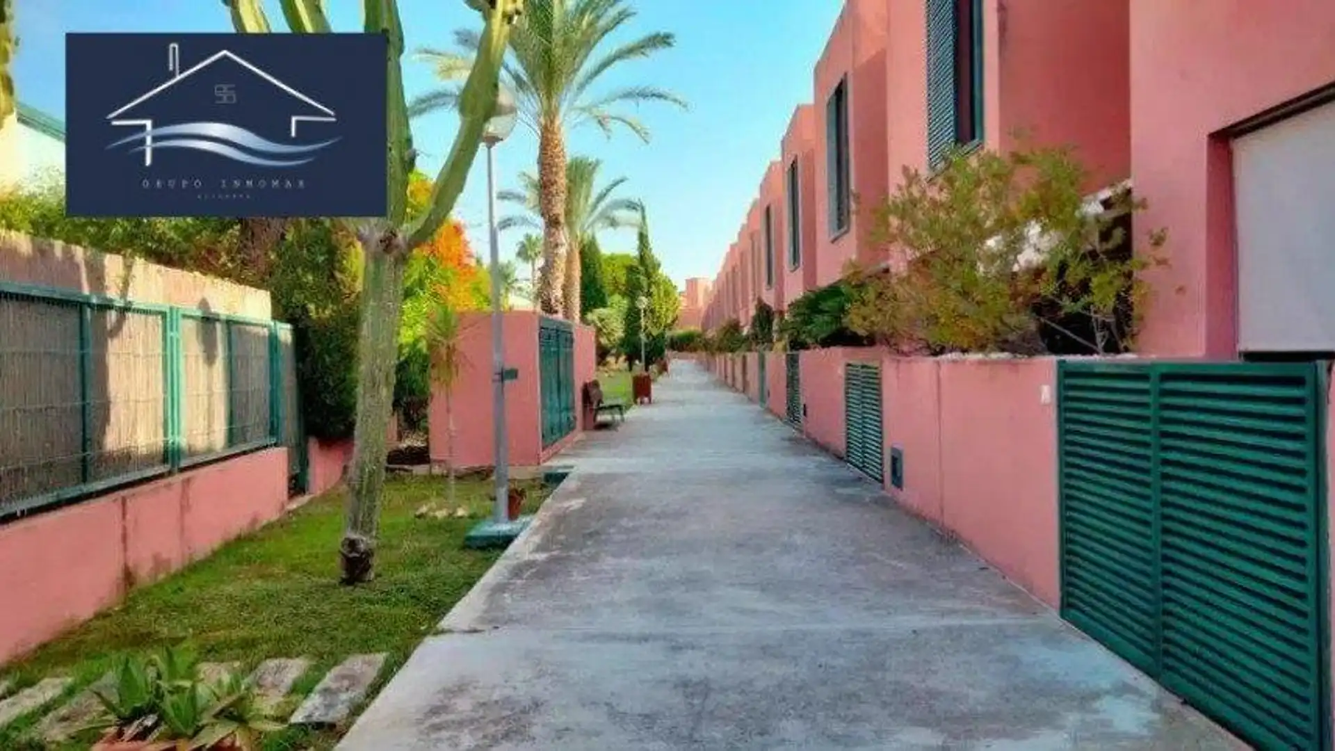 Exterior view of Houses for sale in Alicante / Alacant  with Air Conditioner, Heating and Private garden