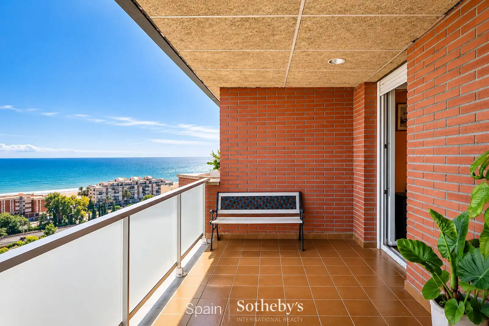 Dúplex con piscina en venta en Les Botigues de Sitges, imagen 22