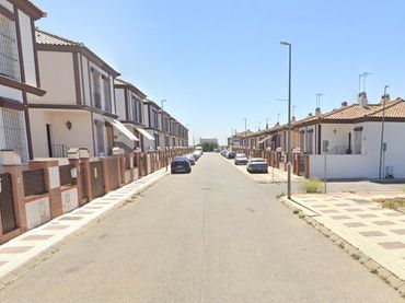Piso en venta en CL CANTILLANA