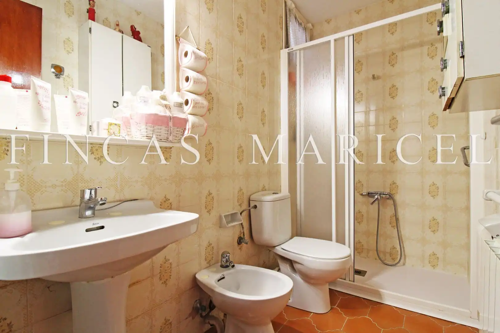 Baño de Ático en venta en Sitges con Calefacción y Terraza