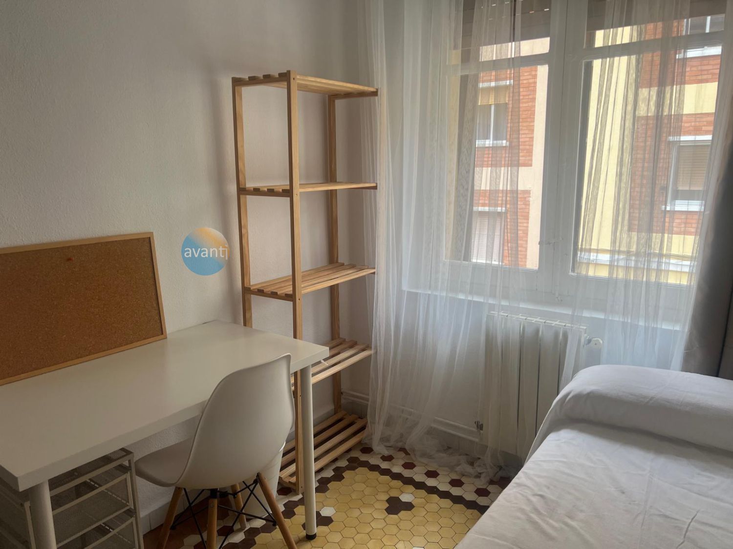 Dormitori de Pis de lloguer en Salamanca Capital amb Aire condicionat, Calefacció i Moblat