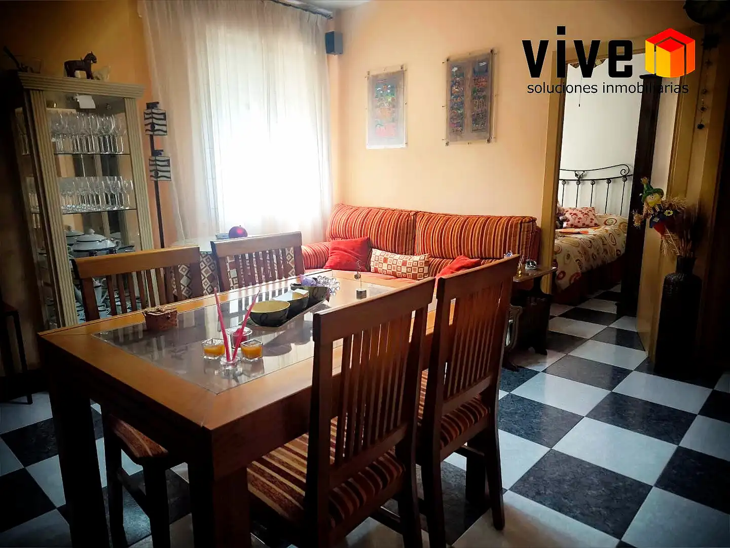 Comedor de Piso en venta en Sevilla con Aire acondicionado