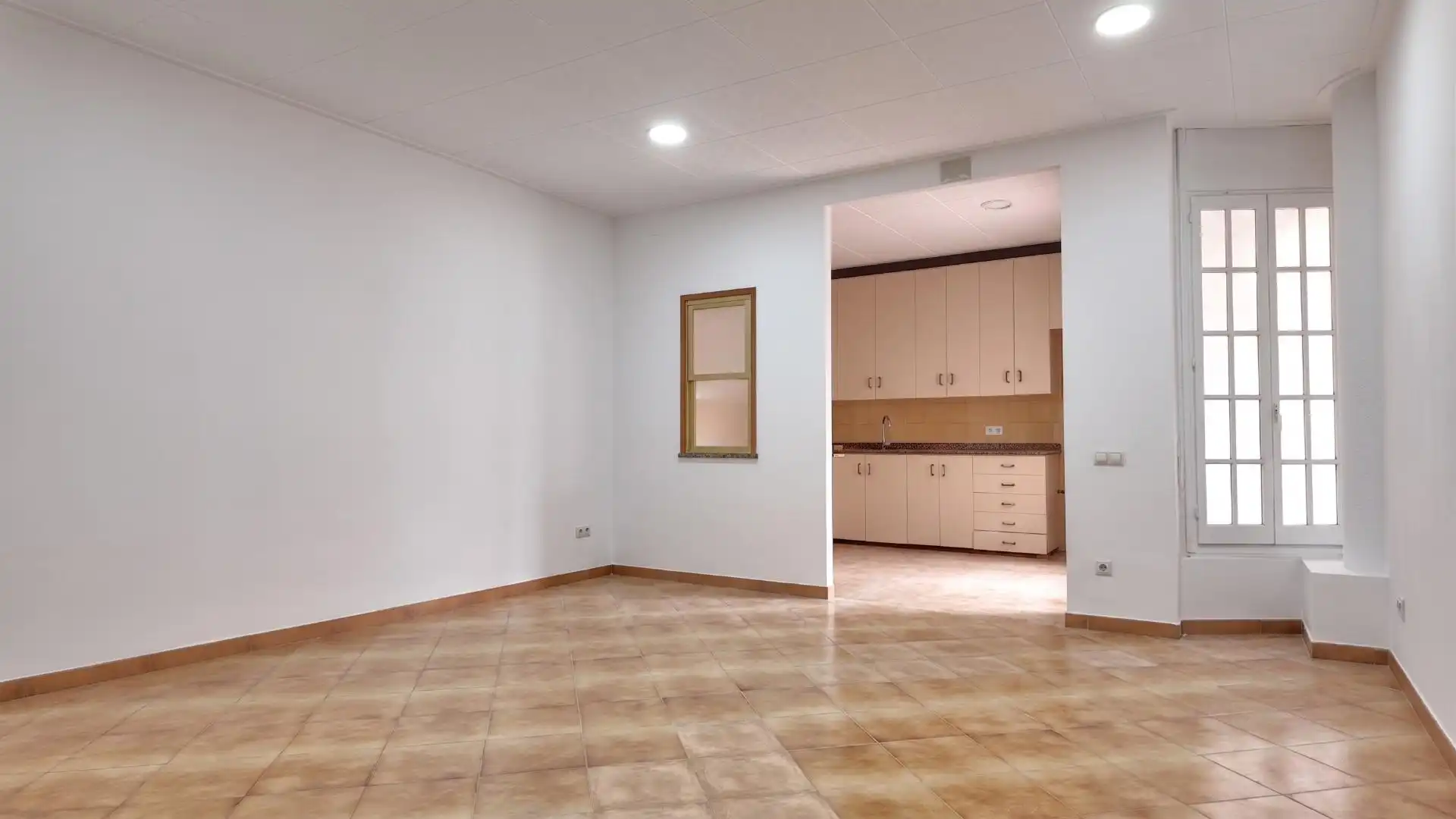 Flat for sale in Terrassa  with Heating, Terrace and Storage room