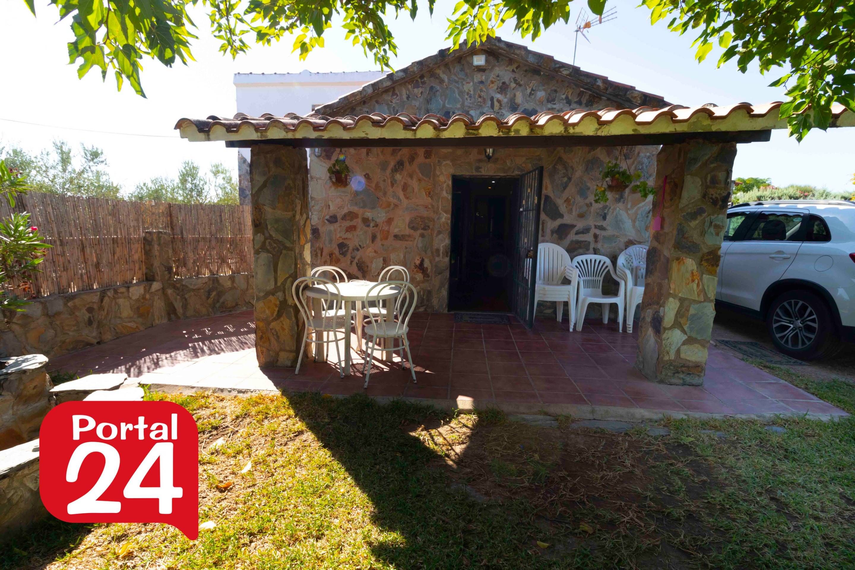 Garden of House or chalet for sale in Badajoz Capital  with Private garden and Swimming Pool