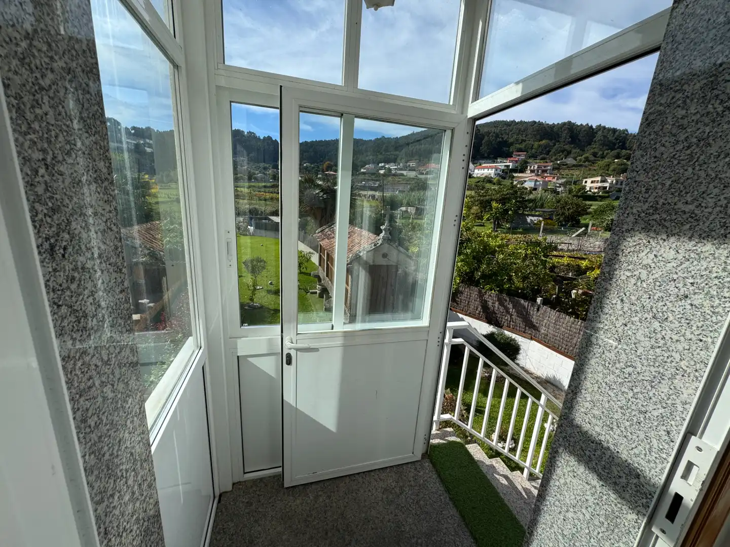 Balcony of Houses for sale in Poio  with Heating, Private garden and Parquet flooring