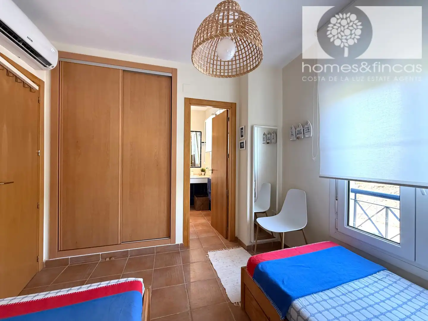 Houses for sale in Ayamonte  with Air Conditioner, Terrace and Furnished