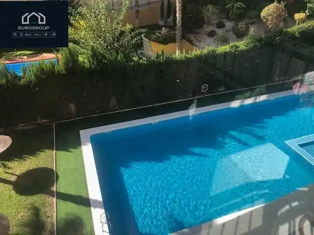 Piso de alquiler en Bulevar - Puerta Mítica