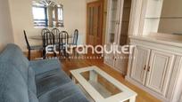 Sala d'estar de Pis en venda en  Madrid Capital amb Terrassa, Traster i Piscina