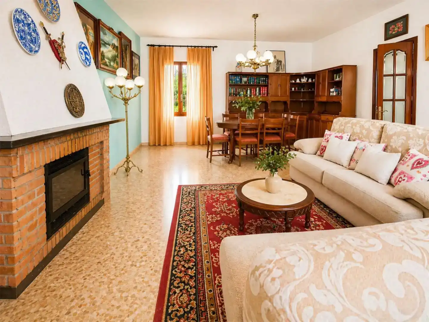 Sala d'estar de Casa o xalet en venda en Oromana 
