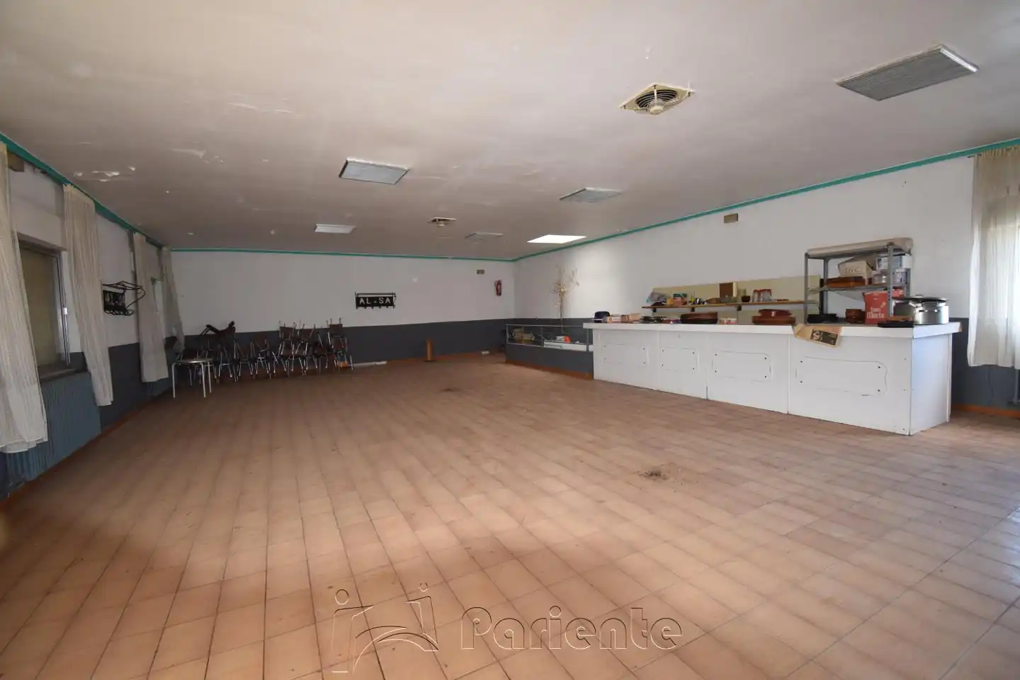 Local en venta en Matapozuelos
