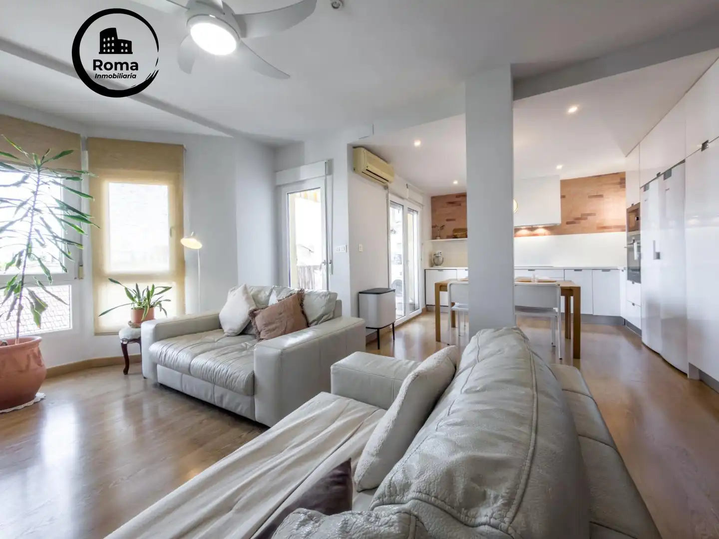 Living room of Flat for sale in Churriana de la Vega  with Air Conditioner, Heating and Terrace