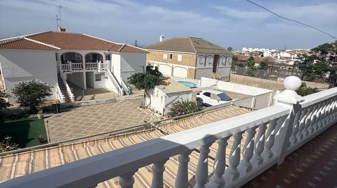 Foto 2 de Casa adosada en venta en Almonte ciudad, Almonte