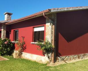 Exterior view of House or chalet for sale in Sanxenxo  with Private garden, Terrace and Swimming Pool