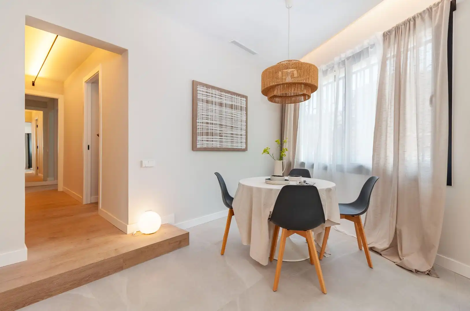 Comedor de Piso en venta en Terrassa con Aire acondicionado, Calefacción y Domótica