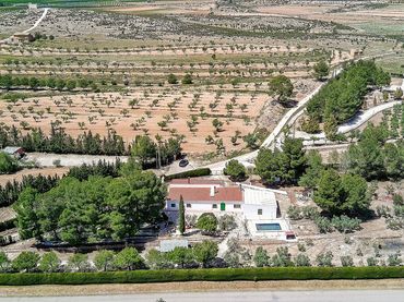 Casa rustica in vendita a El Pinós / Pinoso