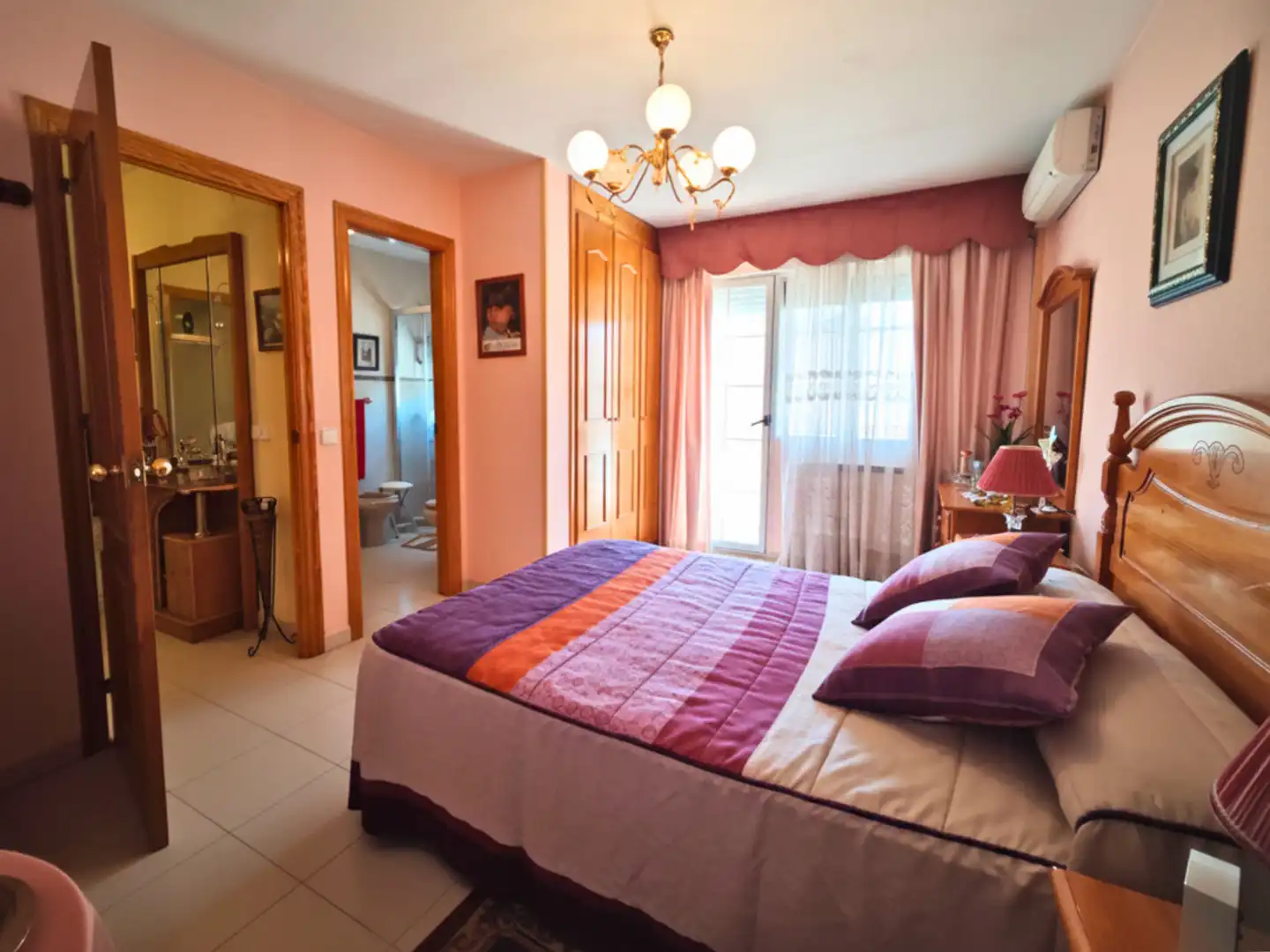 Bedroom of Detached homes for sale in Parla  with Air Conditioner, Heating and Private garden
