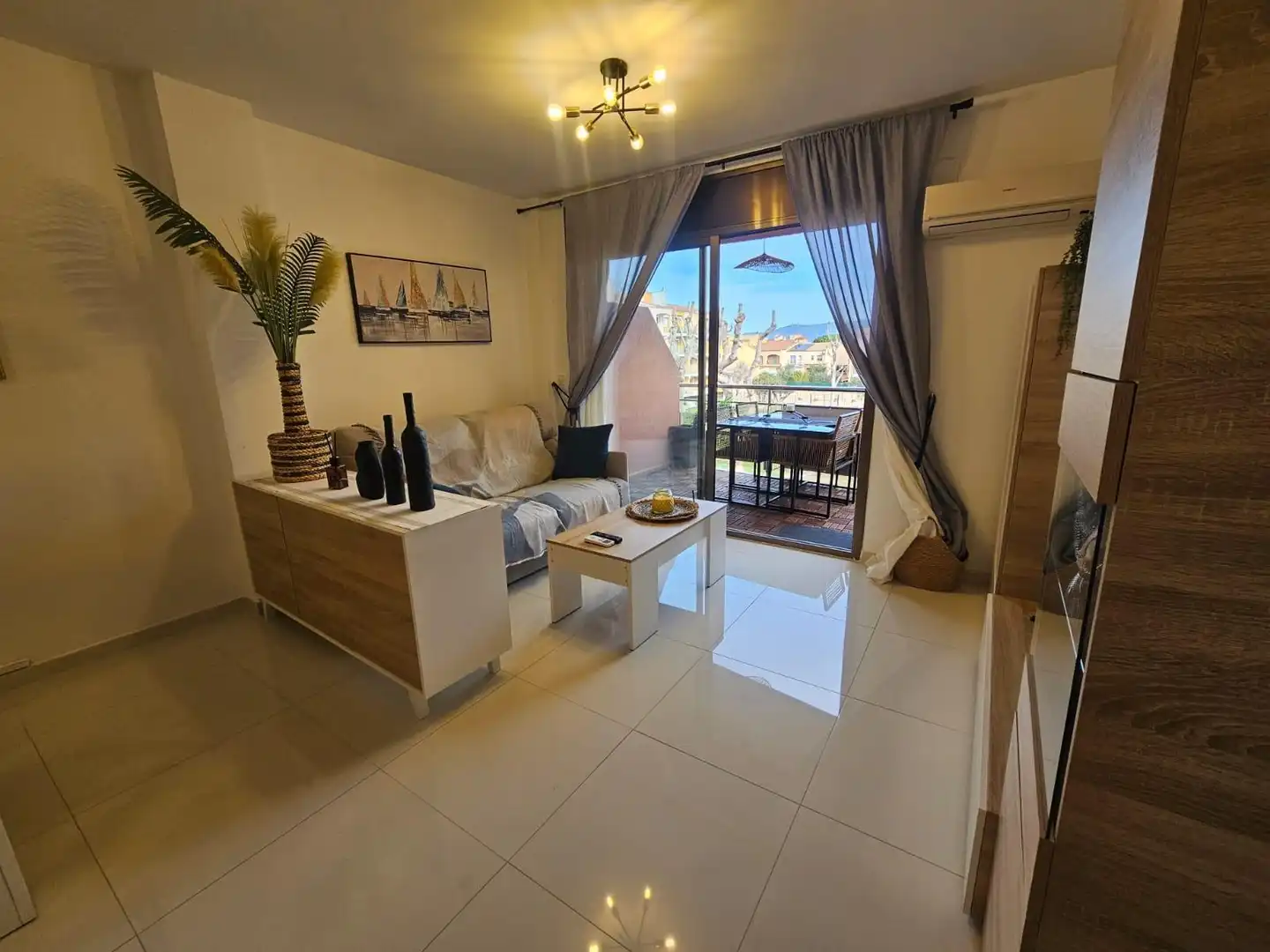Living room of Apartments for sale in Empuriabrava  with Air Conditioner, Heating and Private garden